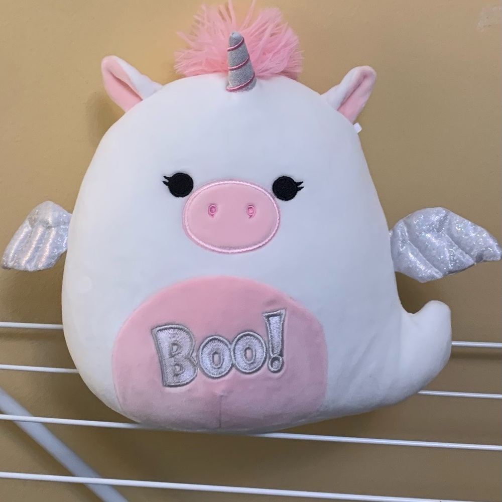 Ghost Unicorn Squishmallow